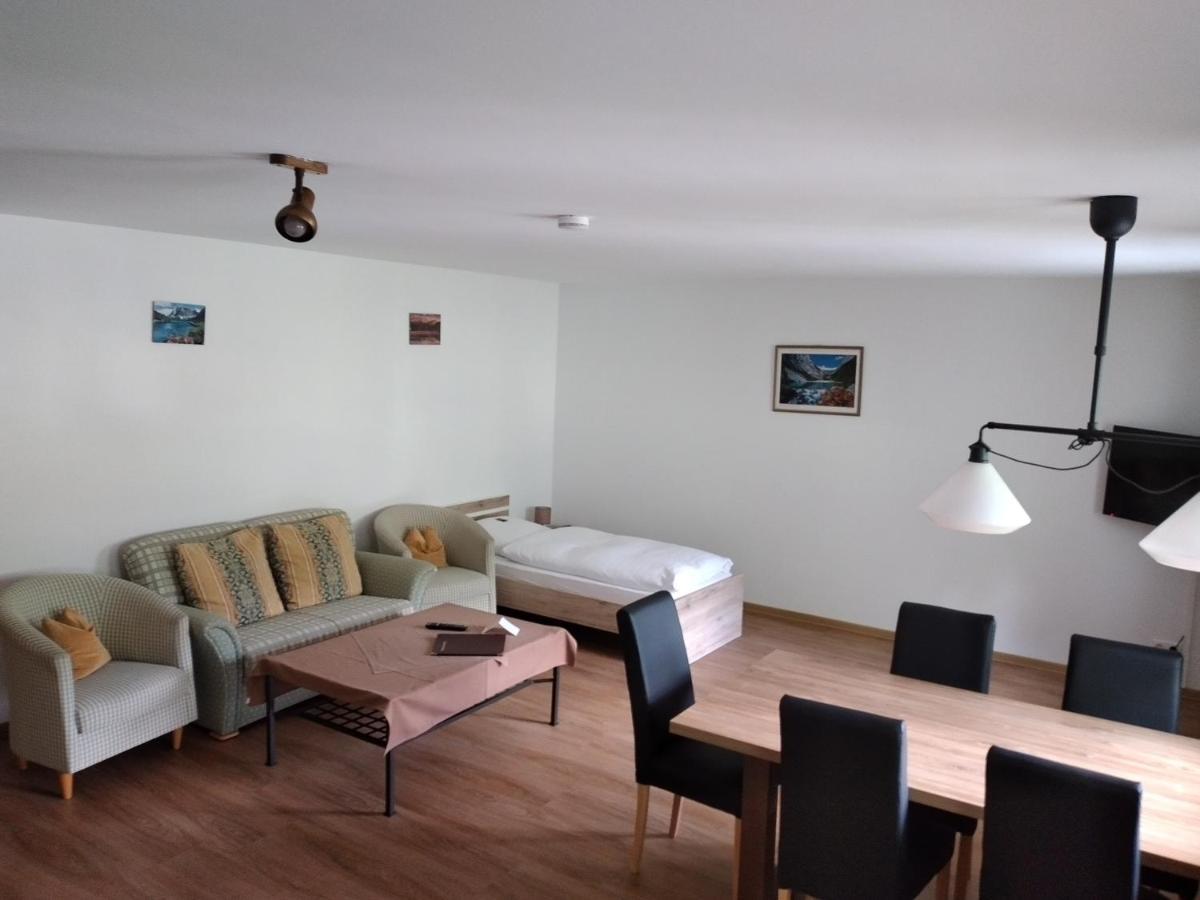 גראינאו Hotel Garni Post מראה חיצוני תמונה