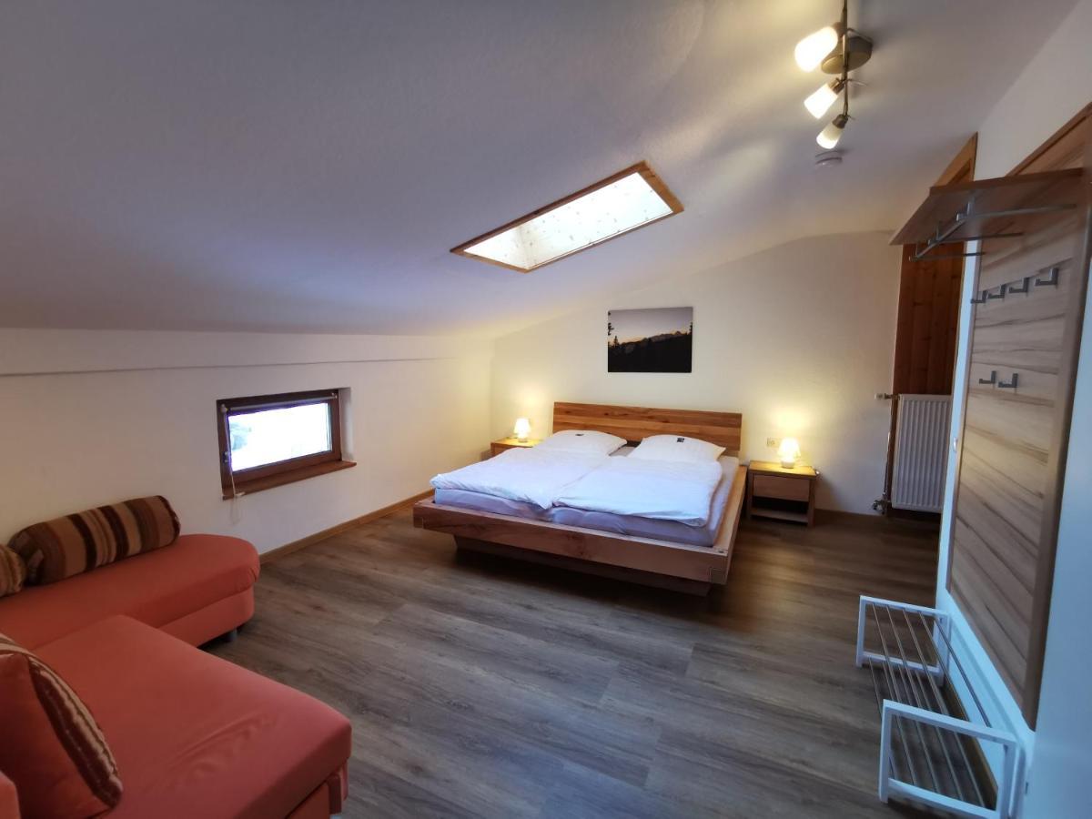 גראינאו Hotel Garni Post מראה חיצוני תמונה